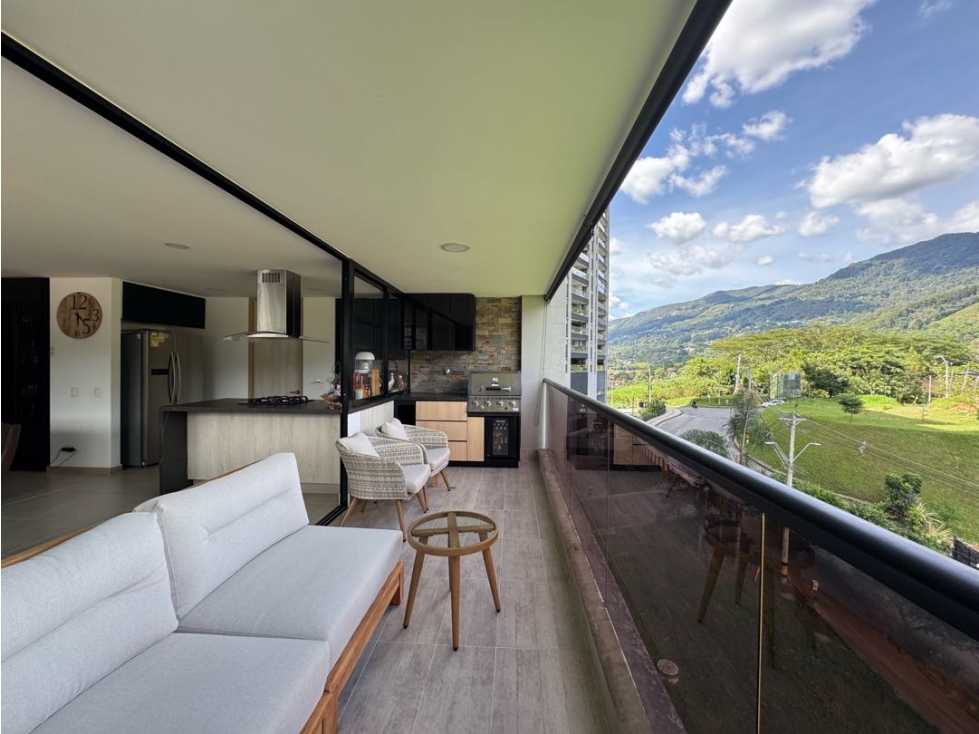 Apartamento moderno en venta en Envigado Loma las Brujas con vista — foto 3