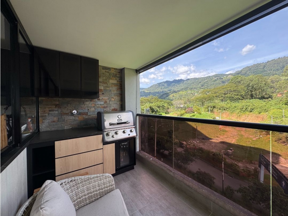 Apartamento moderno en venta en Envigado Loma las Brujas con vista — foto 4