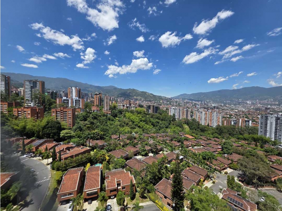 Apartamento Moderno en venta, Loma Benedictinos, Envigado — foto 2