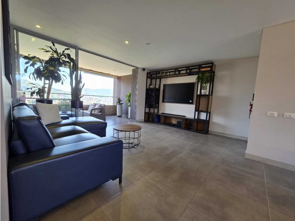 Apartamento Moderno en venta, Loma Benedictinos, Envigado — foto 3