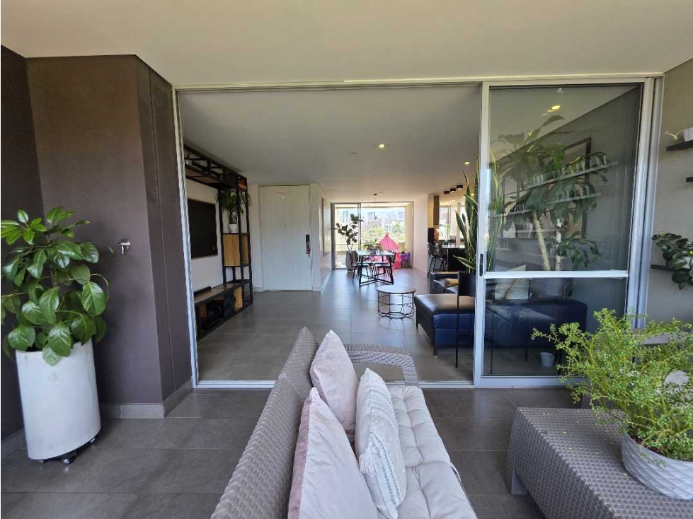Apartamento Moderno en venta, Loma Benedictinos, Envigado — foto 5