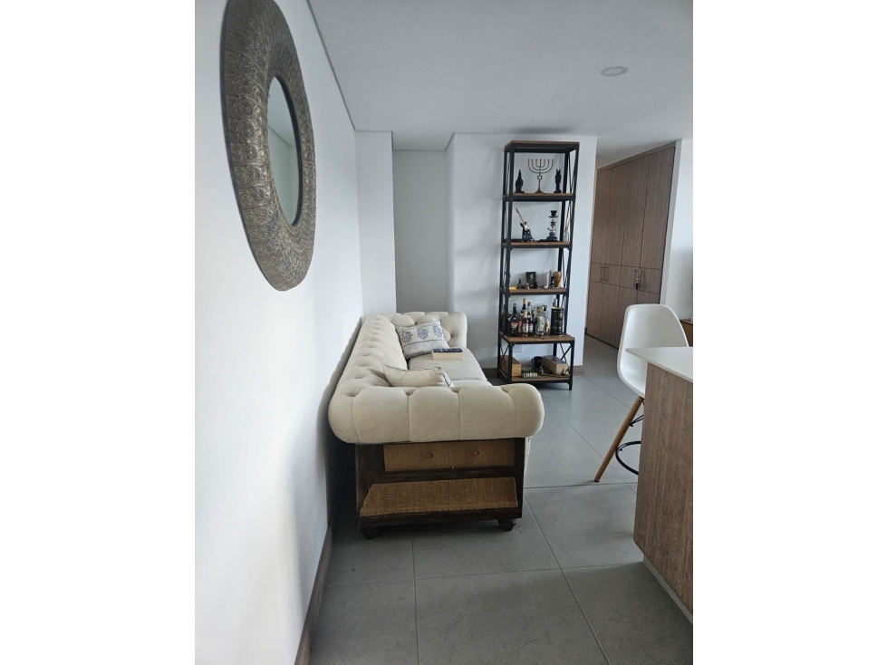 APARTAMENTO MUY COMERCIAL EN ENVIGADO / SEÑORIAL — foto 4