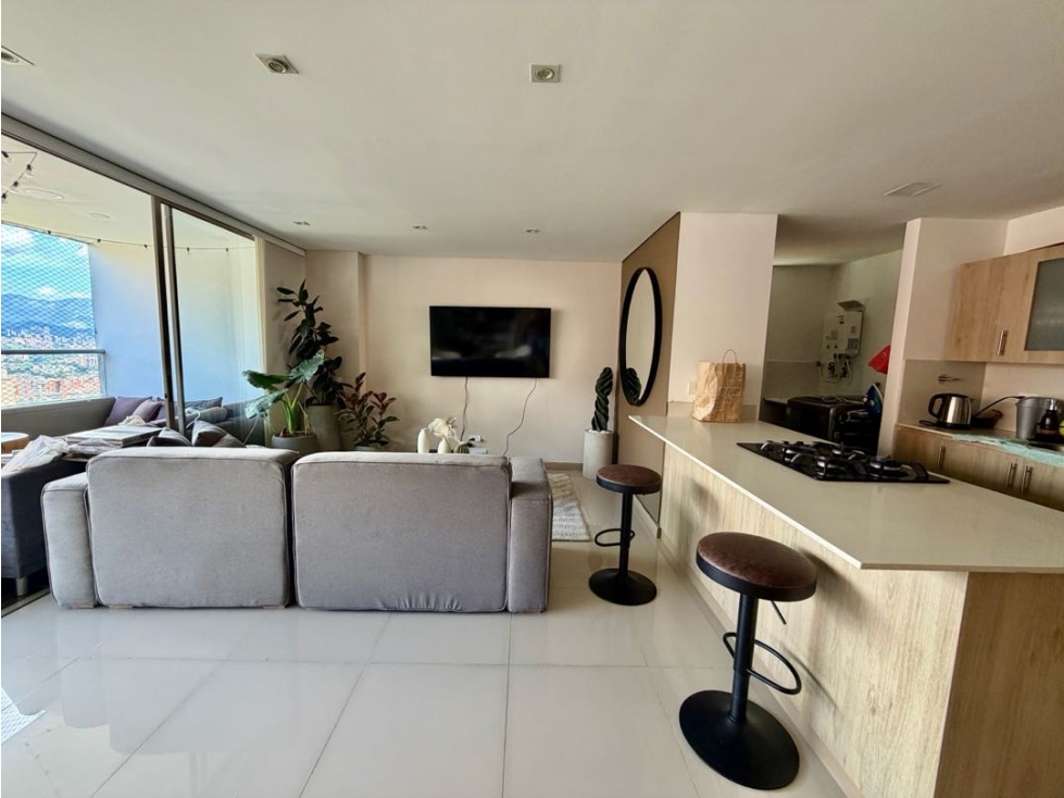 APARTAMENTO MUY COMERCIAL EN ENVIGADO | EL ESMERALDAL — foto 3