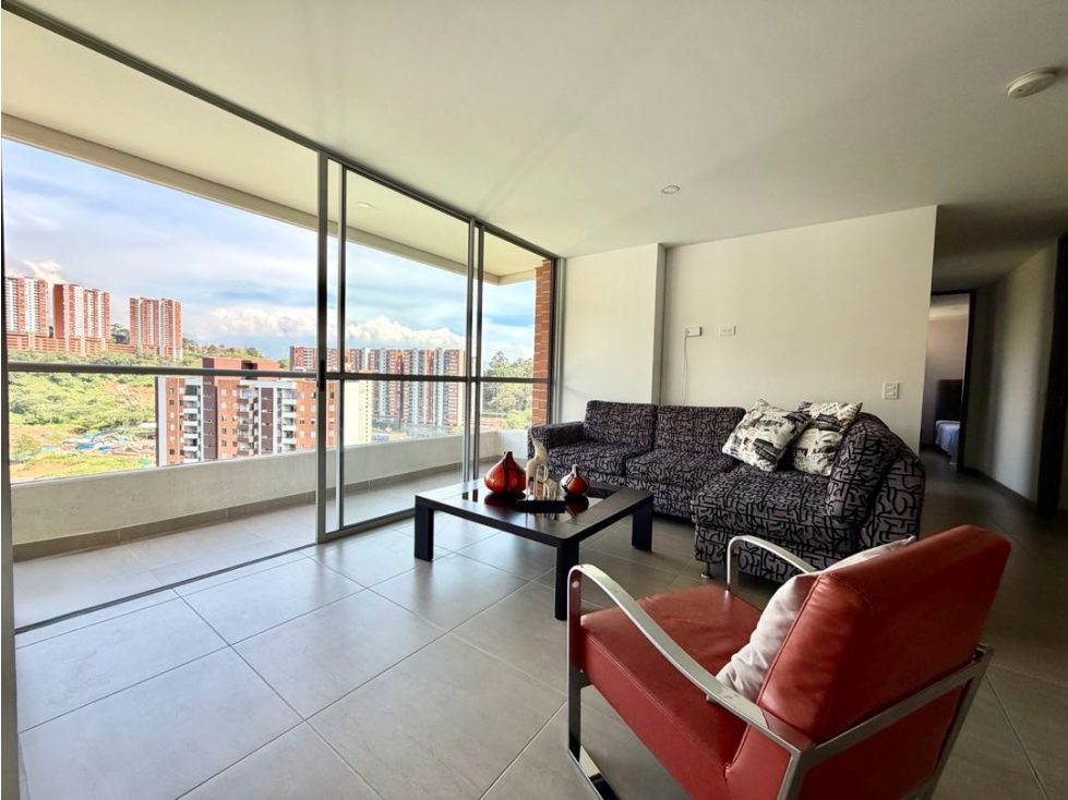 APARTAMENTO MUY COMERCIAL EN ITAGÜÍ - LAS CHIMENEAS