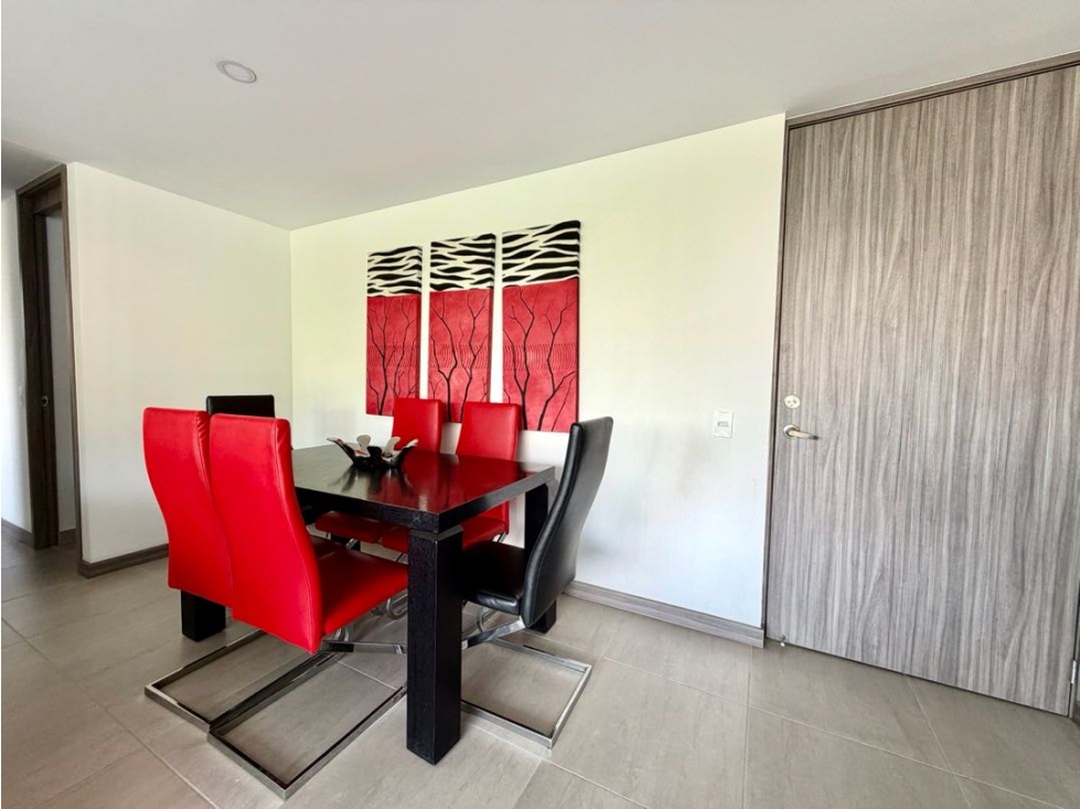 APARTAMENTO MUY COMERCIAL EN ITAGÜÍ - LAS CHIMENEAS — foto 2