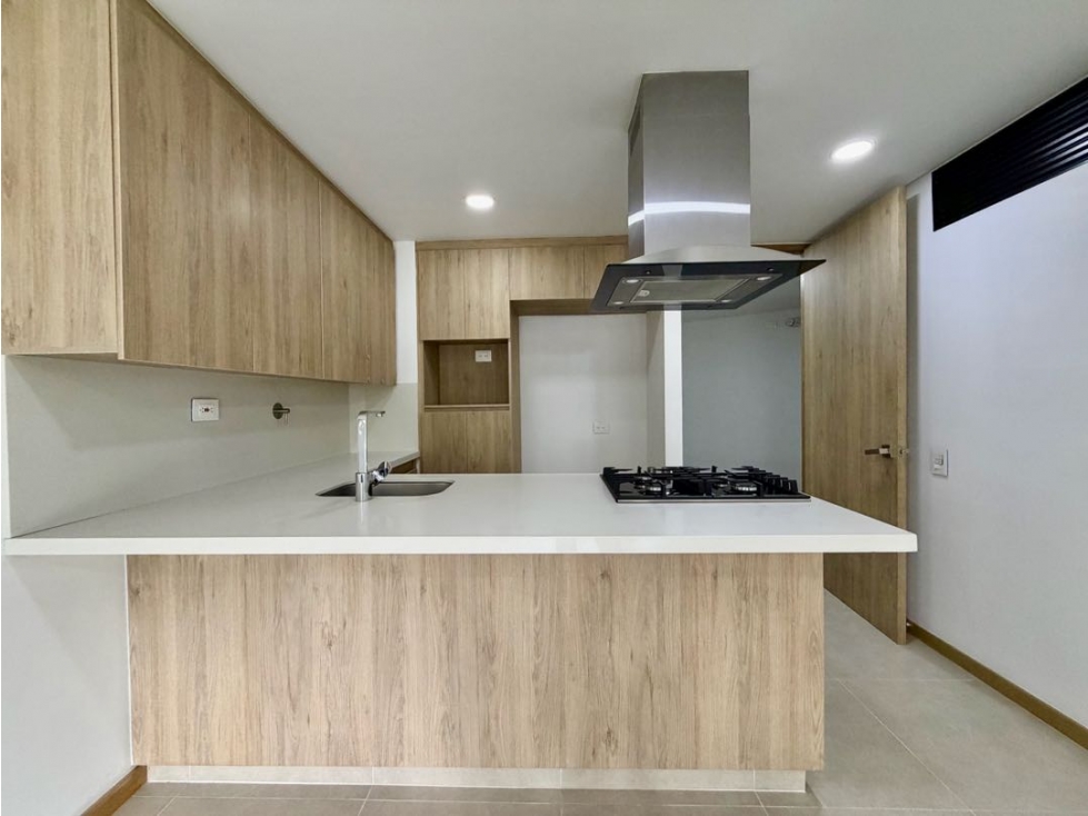 APARTAMENTO MUY COMERCIAL EN LAS PALMAS — foto 3
