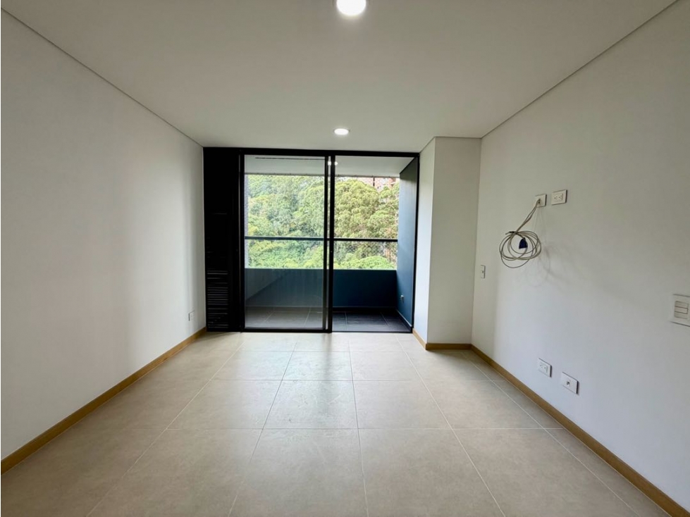 APARTAMENTO MUY COMERCIAL EN LAS PALMAS — foto 4