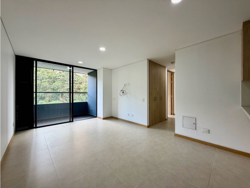 APARTAMENTO MUY COMERCIAL EN LAS PALMAS — foto 6