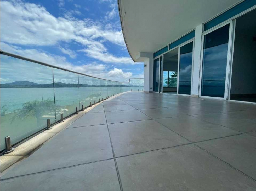 ALQUILER APARTAMENTO NAOS CAUSEWAY AMADOR - 2