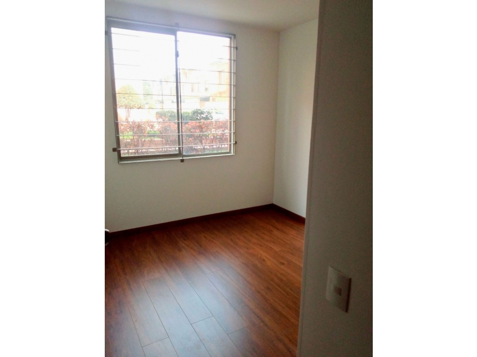 APARTAMENTO RENTANDO NOGALES DE LA COLINA - COLINA CAMPESTRE — foto 5