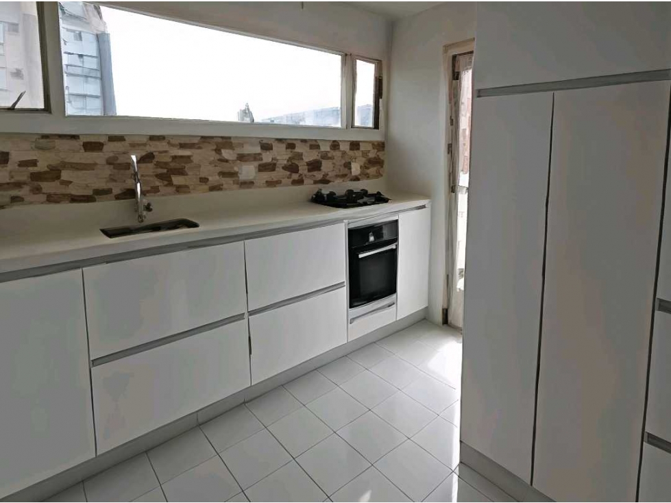 Apartamento Nro.802 en Edificio Las Fuentes, Bogotá — foto 2