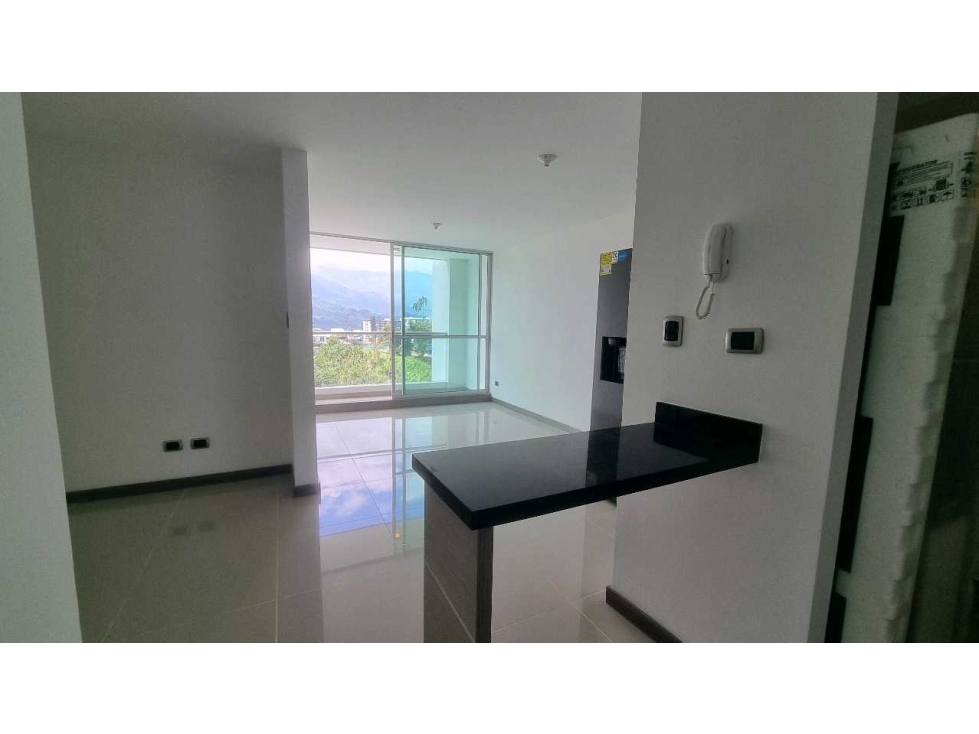 Apartamento nuevo al norte de armenia con doble parqueadero y vista