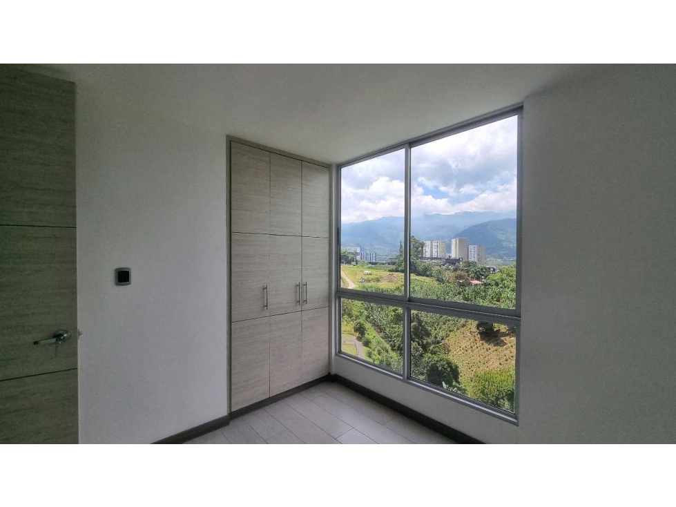 Apartamento nuevo al norte de armenia con doble parqueadero y vista — foto 6