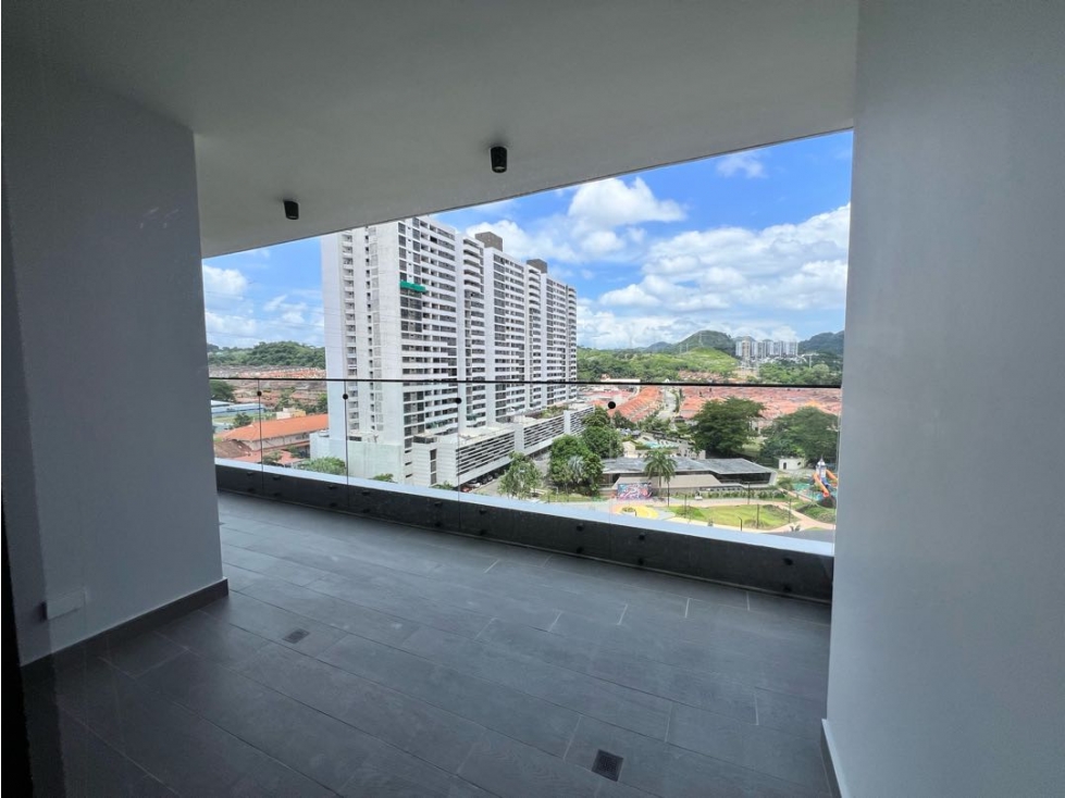 Apartamento Nuevo en Alquiler PH Condado Country Club