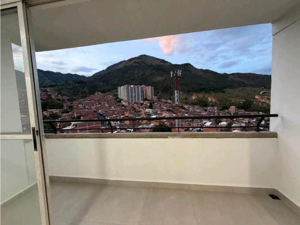 Apartamento NUEVO en Bello — foto 3