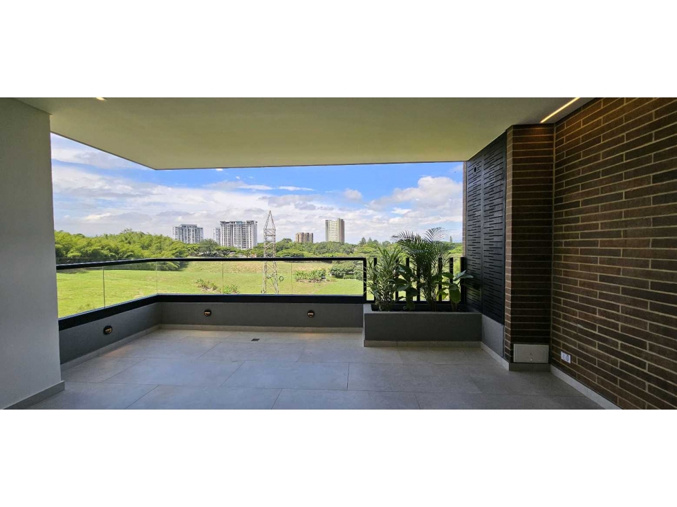 Apartamento en arriendo en exclusivo edificio en Cerritos. Piso bajo — foto 5