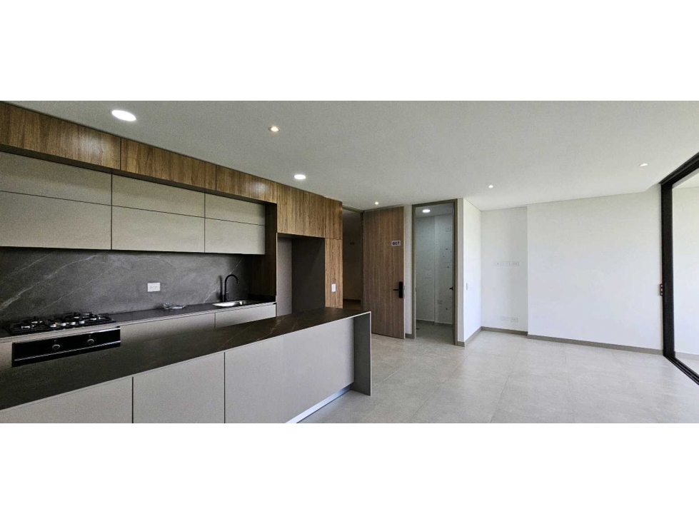 Apartamento en arriendo en exclusivo edificio en Cerritos. Piso bajo — foto 6