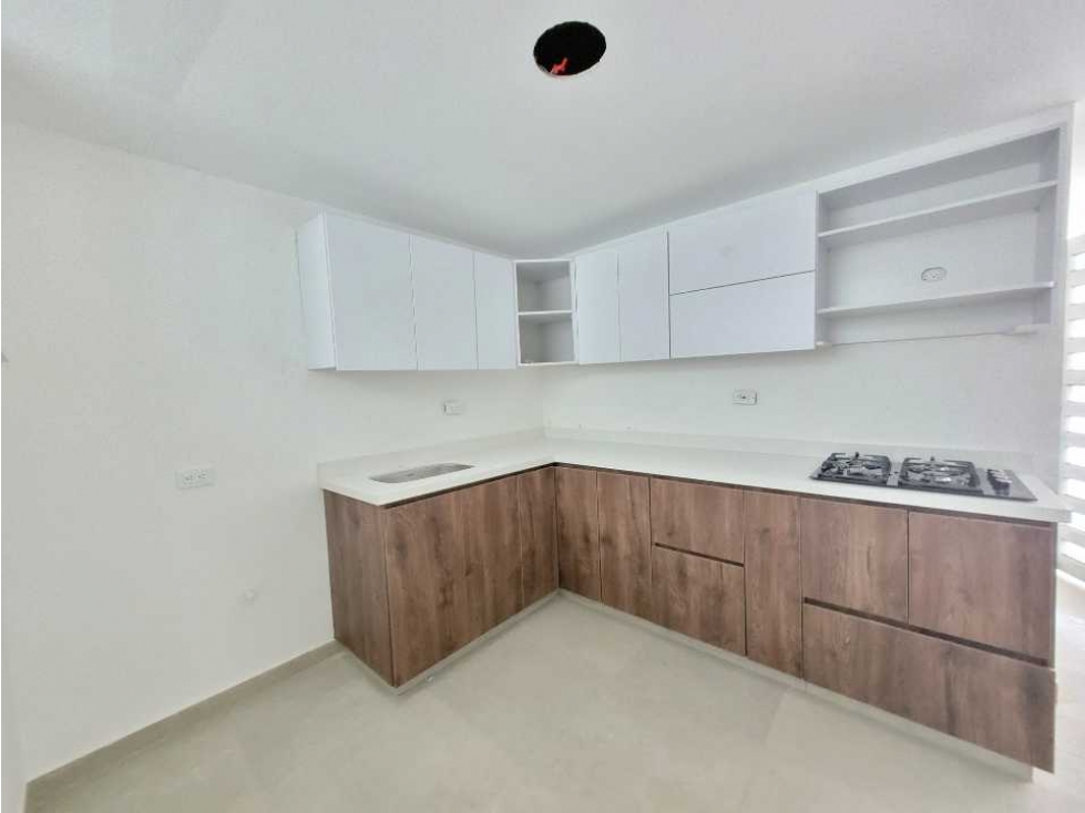 Inversión Rentable: Edificio en Venta en Alcalá, Envigado - 1