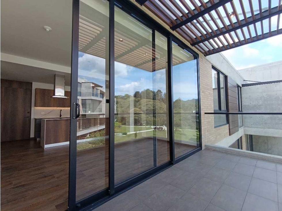 APARTAMENTO NUEVO PARA LA RENTA EN EL RETIRO SECTOR LA FE — foto 2