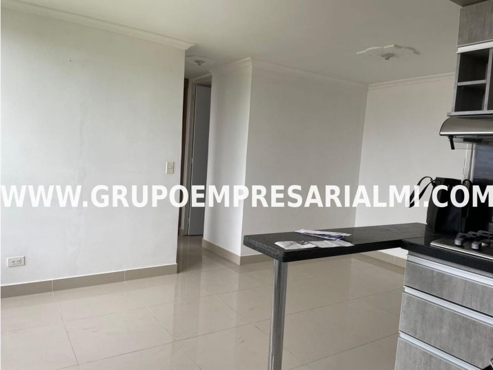 GRANDIOSO APARTAMENTO EN ARRIENDO - SECTOR SANTA MARÍA COD: 2487 — foto 5