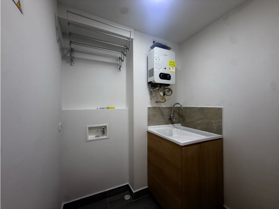 apartamento para alquiler en calasanz — foto 2