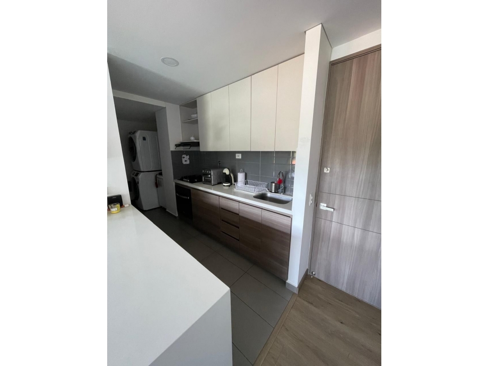 Apartamento Para Arriendo Amoblado en El Retiro — foto 4