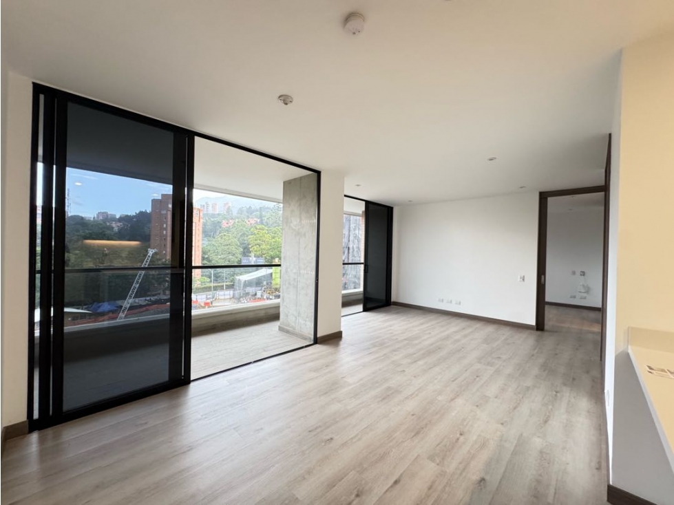 Apartamento para estrenar en arriendo El Poblado Seniors Club — foto 3