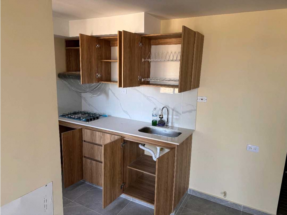 Apartamento para estrenar en Bello — foto 3
