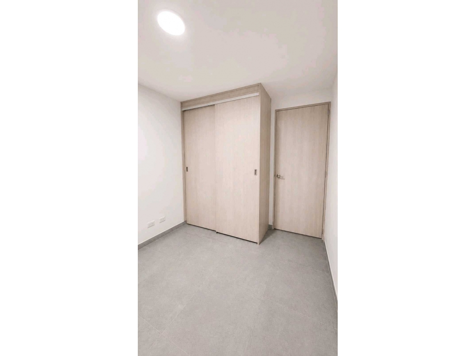 Apartamento para estrenar en la Loma de San José Sabaneta — foto 6