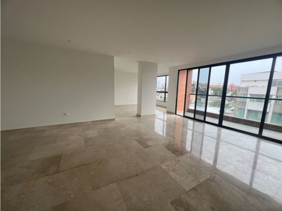 Altos de Riomar: Moderno Apartamento para estrenar de 160m2