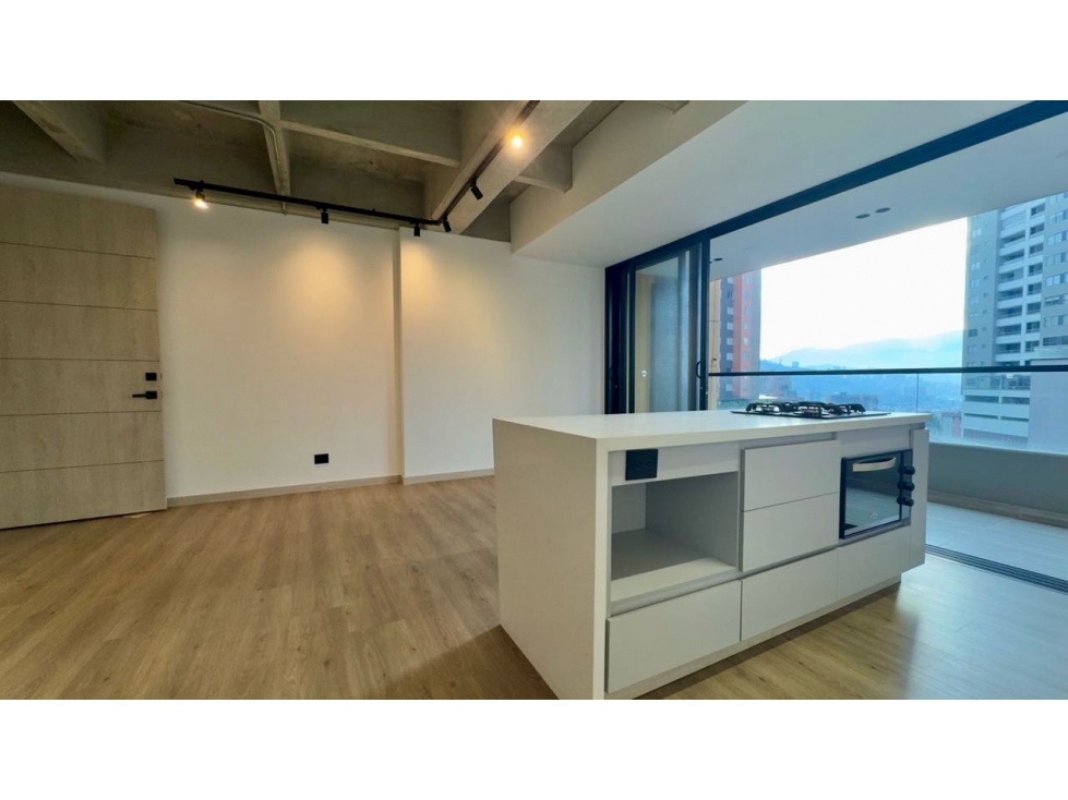 Apartamento para estrenar en venta, en Envigado-Loma de los Mesa