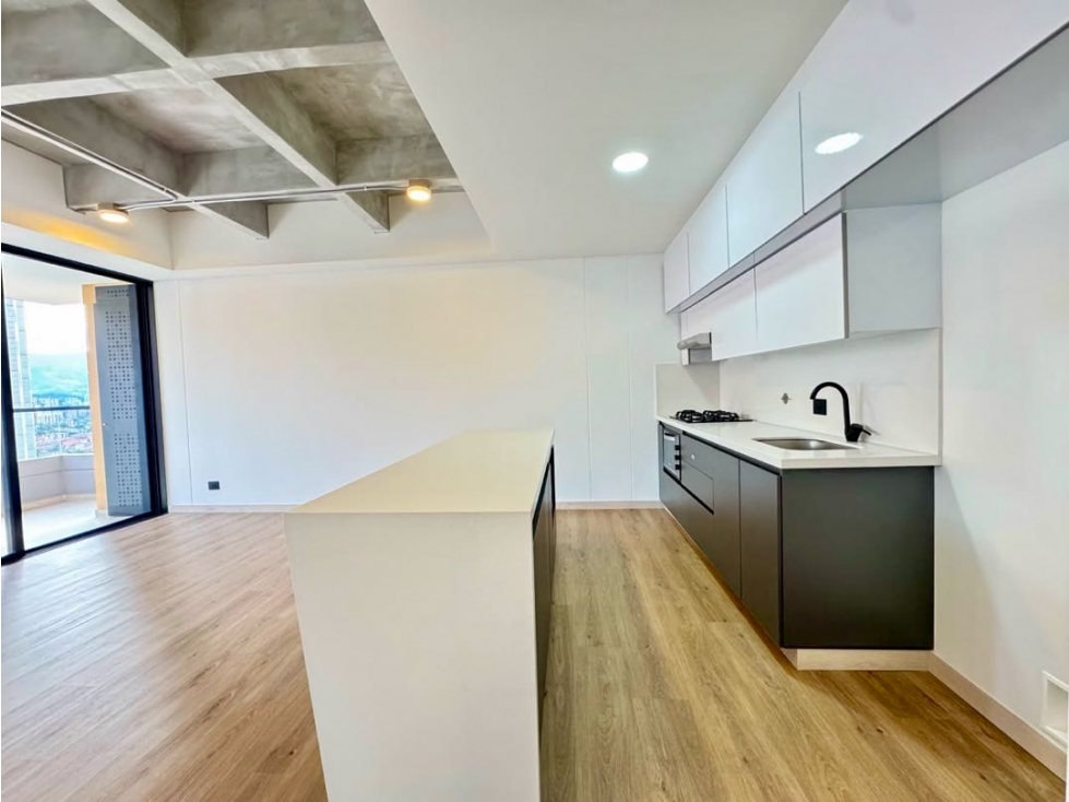 Apartamento para estrenar en venta, en Envigado-Loma de los Mesa