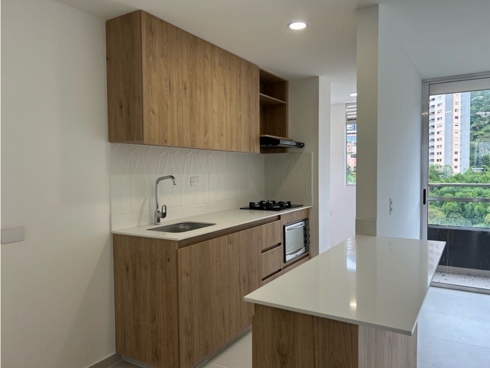 Apartamento para estrenar en Venta, Envigado sector Camino Verde