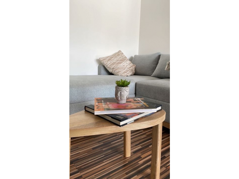 Apartamento en Arriendo Amoblado en Loma del Indio — foto 2