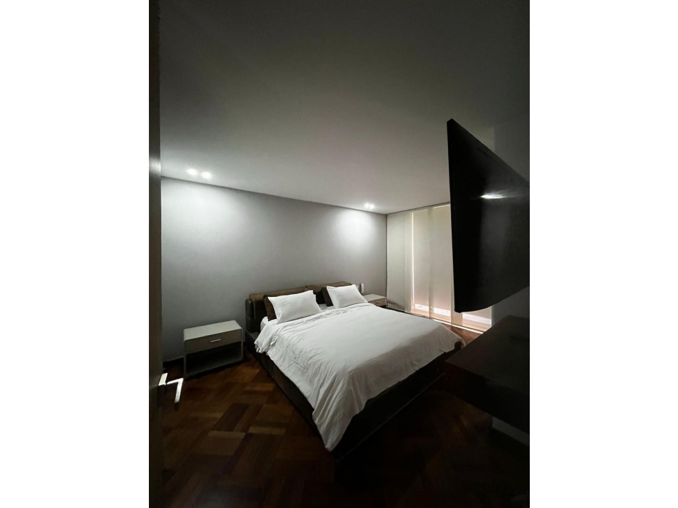 Apartamento Amoblado en Arriendo en El Poblado sector San Lucas — foto 3