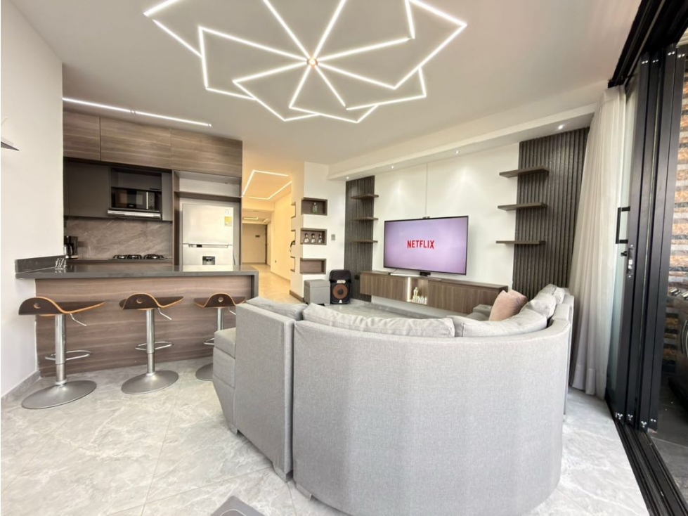 Apartamento en Arriendo Amoblado en Loma de los Bernal — foto 2