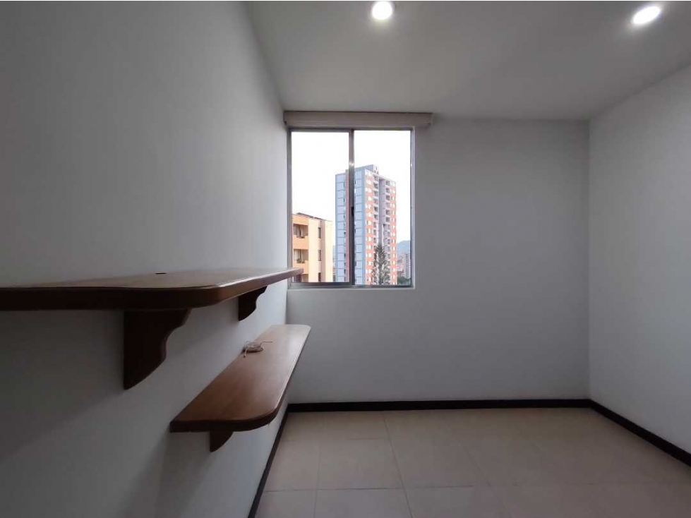 APARTAMENTO PARA LA RENTA EN CALAZANS — foto 4