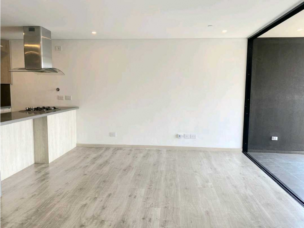 APARTAMENTO PARA LA RENTA EN EL POBLADO SECTOR LAS PALMAS — foto 4