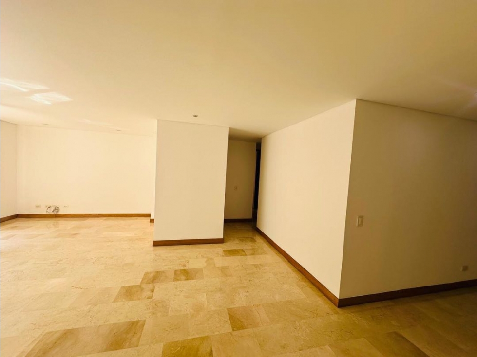 Apartamento en Arriendo en El Poblado — foto 2