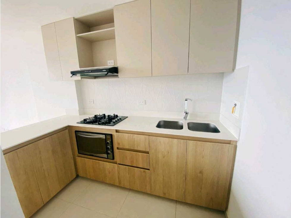 APARTAMENTO PARA LA RENTA EN ENVIGADO SECTOR LOMA DEL ESCOBERO — foto 4