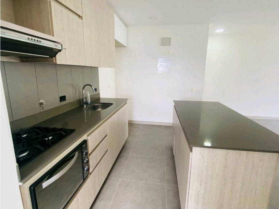 APARTAMENTO PARA LA RENTA EN ENVIGADO SECTOR LOMA DEL ESCOBERO — foto 3