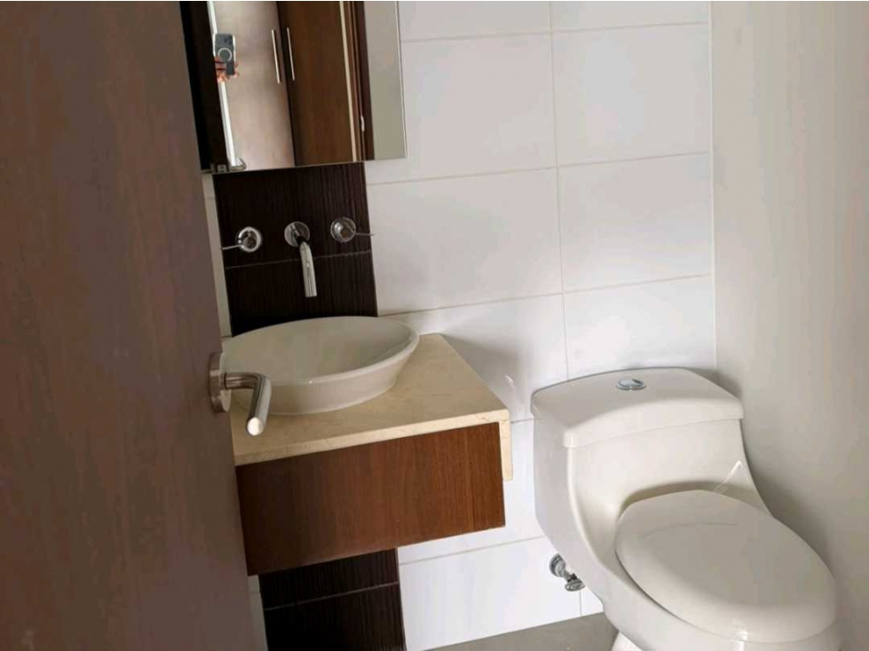 APARTAMENTO PARA LA RENTA EN EL POBLADO SECTOR LOMA LAS SANTAS — foto 6