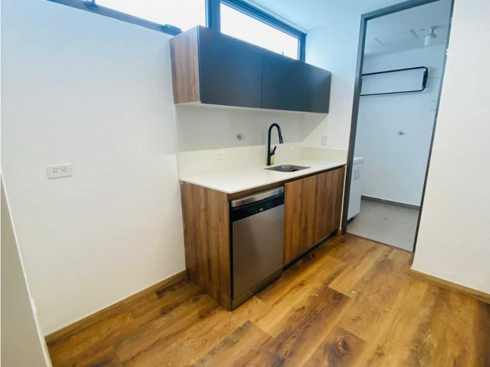 APARTAMENTO PARA LA RENTA EN EL POBLADO SECTOR LAS PALMAS — foto 2