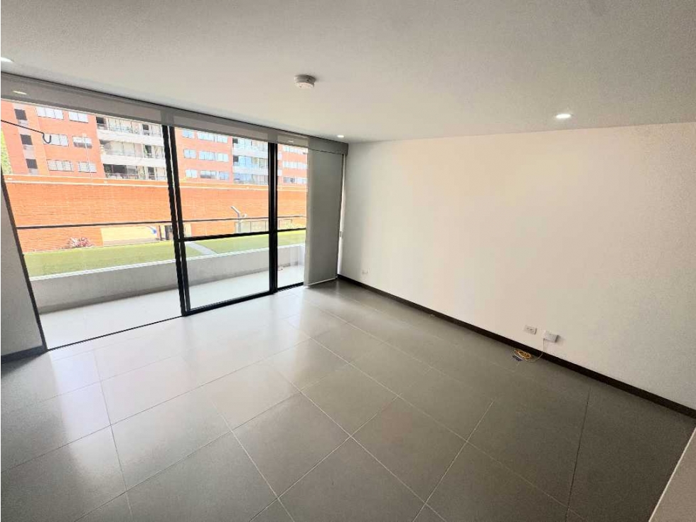 APARTAMENTO PARA LA RENTA EN ENVIGADO SECTOR LOMA DEL ESCOBERO — foto 4