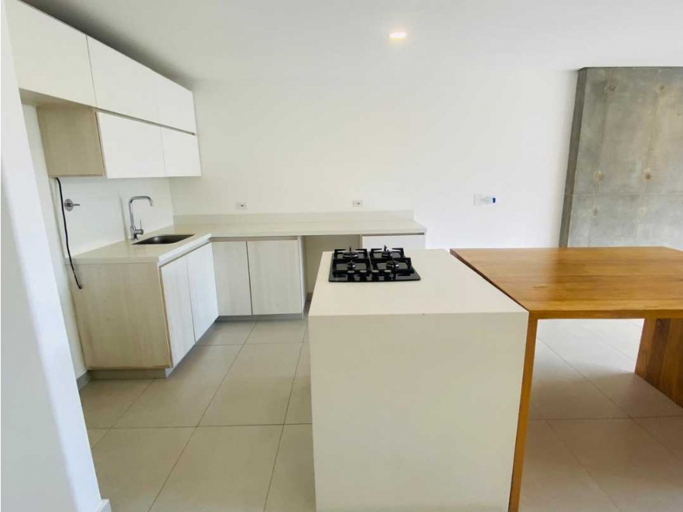 APARTAMENTO PARA LA RENTA EN ENVIGADO SECTOR CUMBRES — foto 3