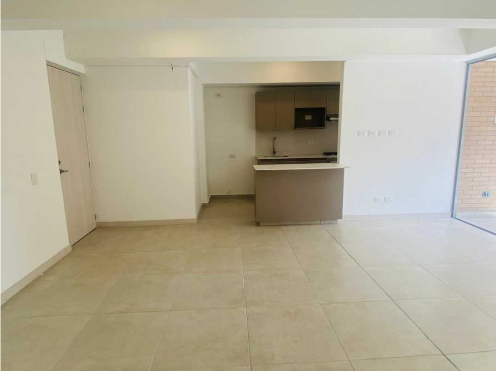 APARTAMENTO PARA LA RENTA EN ENVIGADO SECTOR JARDINES — foto 3