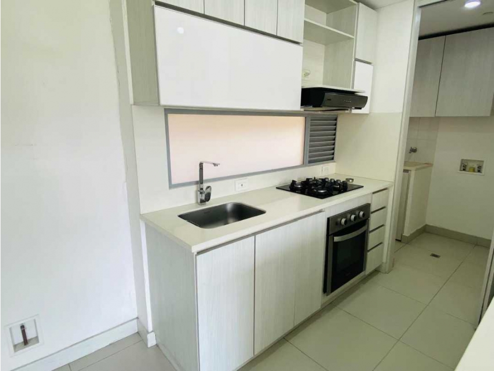 APARTAMENTO PARA LA RENTA EN ENVIGADO SECTOR LOMA DEL CHOCHO — foto 2
