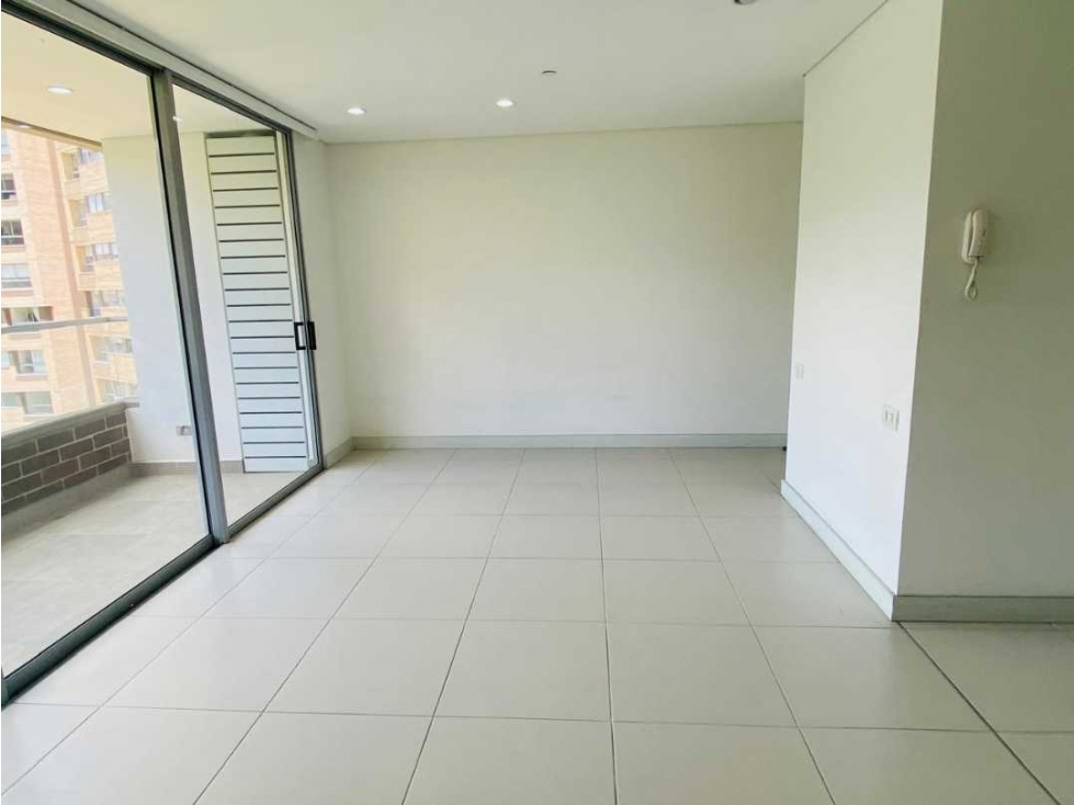 APARTAMENTO PARA LA RENTA EN ENVIGADO SECTOR LOMA DEL CHOCHO — foto 4