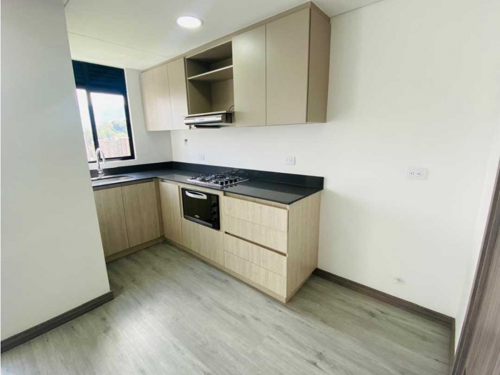 APARTAMENTO PARA LA RENTA EN EL POBLADO SECTOR LAS PLAMAS