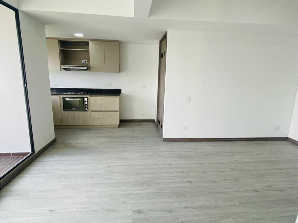 APARTAMENTO PARA LA RENTA EN EL POBLADO SECTOR LAS PLAMAS — foto 2
